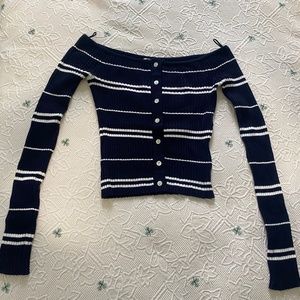 Cropped, long-sleeve,  Guess top, size small